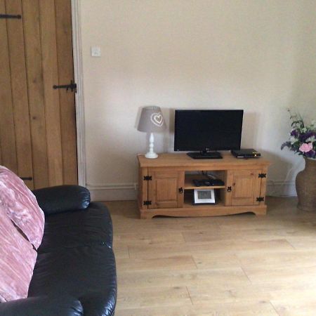 Mary'S Appartement Selby Buitenkant foto