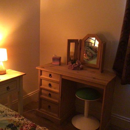 Mary'S Appartement Selby Buitenkant foto
