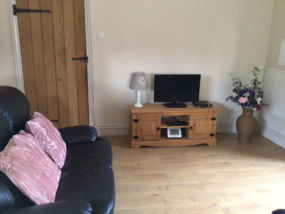 Mary'S Appartement Selby Buitenkant foto